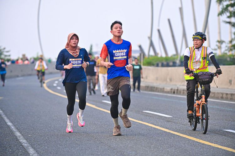 Race photo from NOTARACE 2025