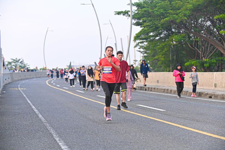 Race photo from NOTARACE 2025