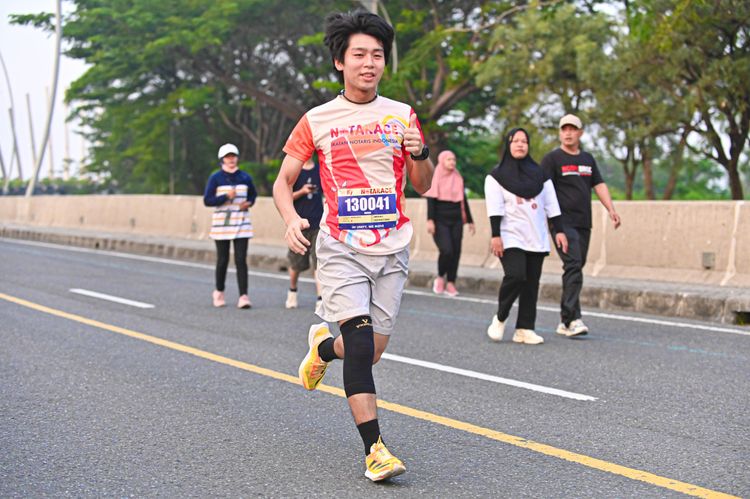 Race photo from NOTARACE 2025