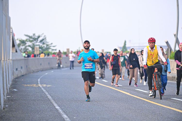Race photo from NOTARACE 2025