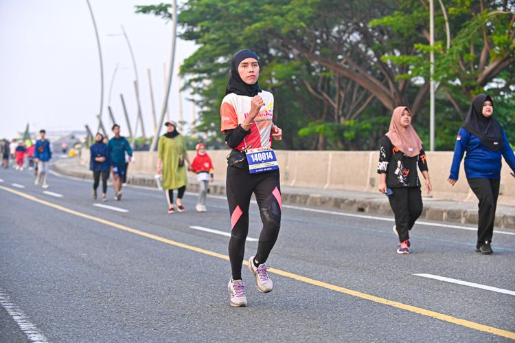 Race photo from NOTARACE 2025