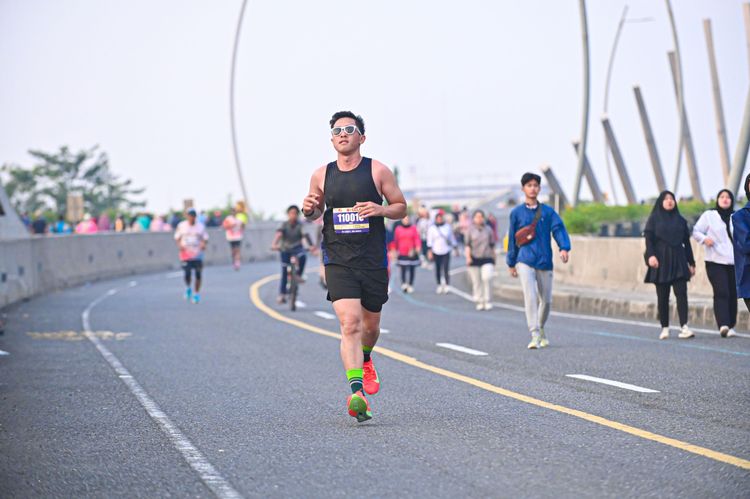 Race photo from NOTARACE 2025