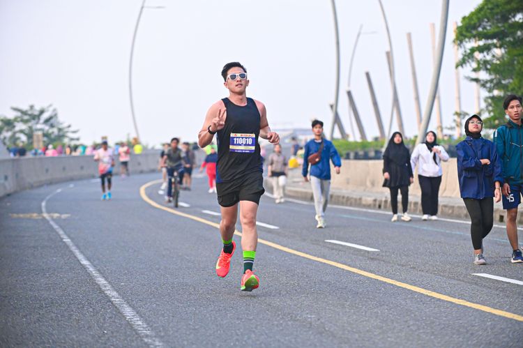 Race photo from NOTARACE 2025