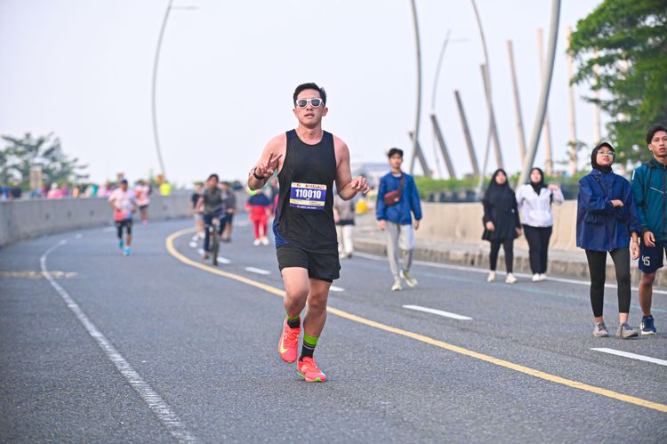 Race photo from NOTARACE 2025