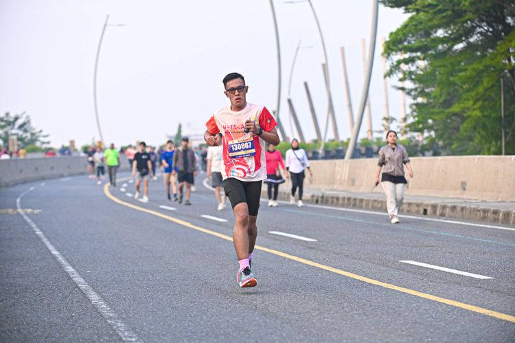 Race photo from NOTARACE 2025