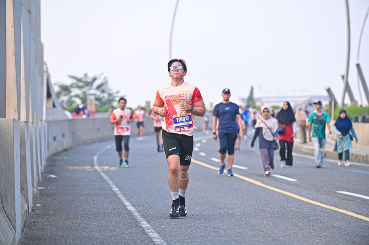 Race photo from NOTARACE 2025