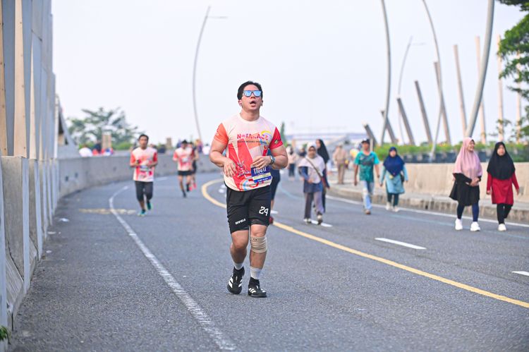 Race photo from NOTARACE 2025