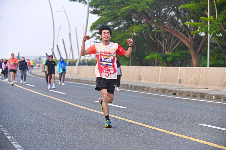 Race photo from NOTARACE 2025