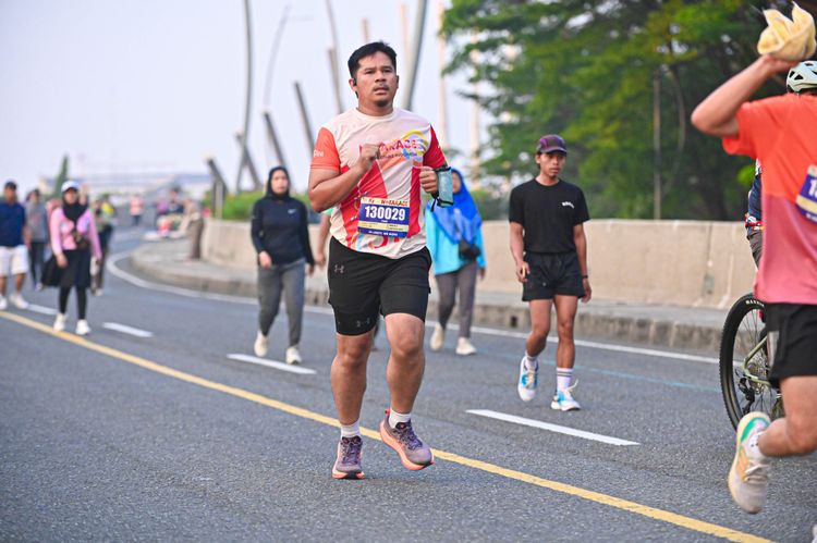Race photo from NOTARACE 2025