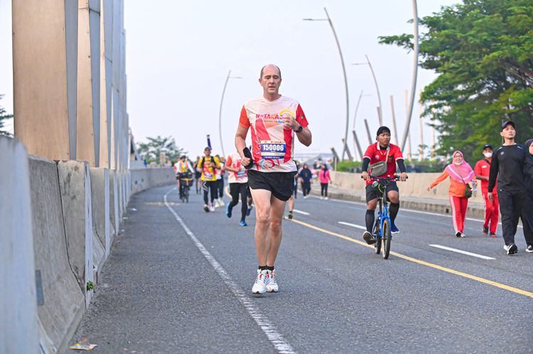 Race photo from NOTARACE 2025