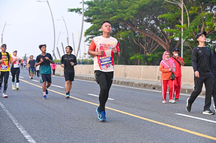 Race photo from NOTARACE 2025