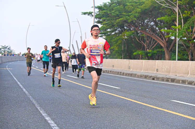 Race photo from NOTARACE 2025