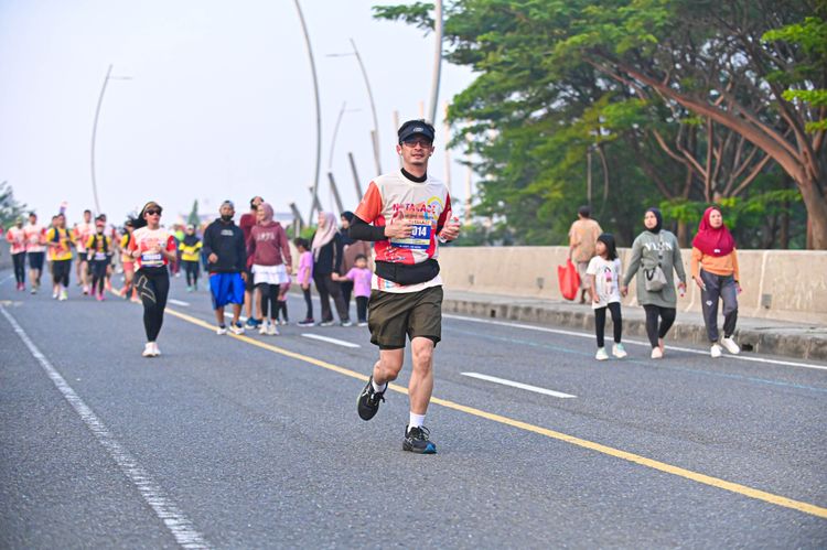 Race photo from NOTARACE 2025