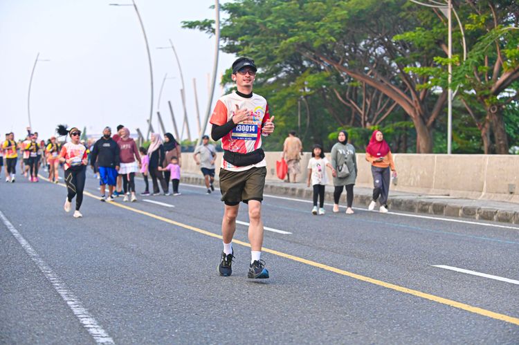 Race photo from NOTARACE 2025