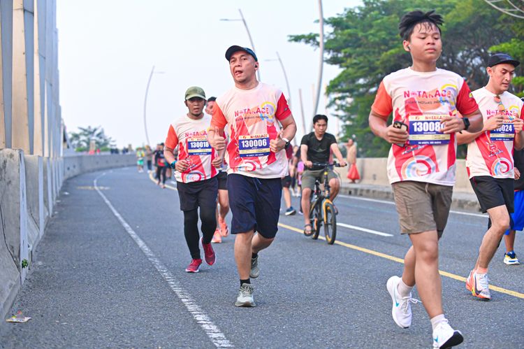 Race photo from NOTARACE 2025