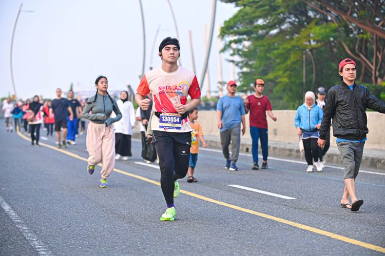 Race photo from NOTARACE 2025