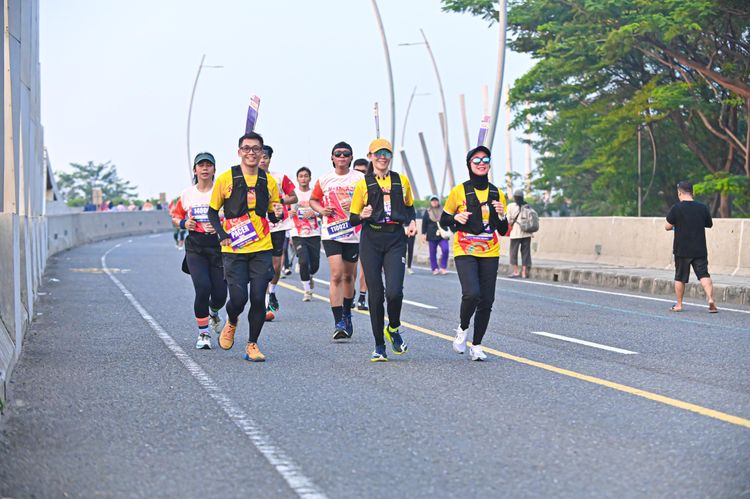 Race photo from NOTARACE 2025