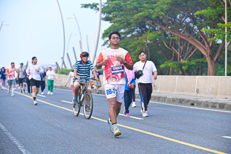 Race photo from NOTARACE 2025