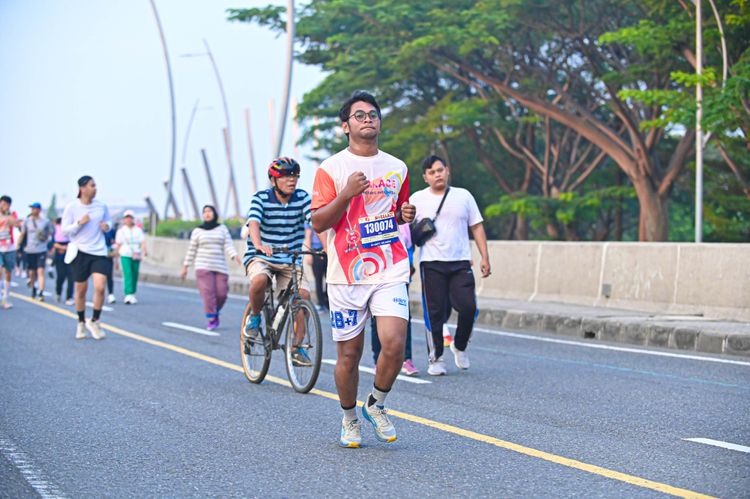 Race photo from NOTARACE 2025