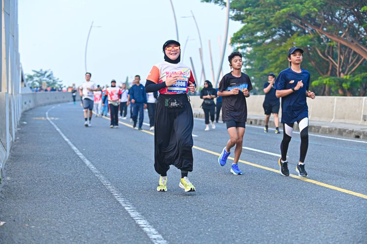 Race photo from NOTARACE 2025