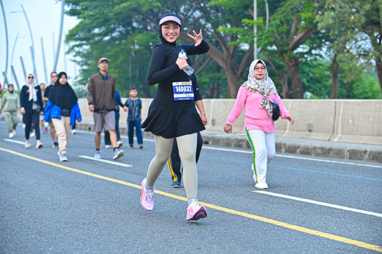 Race photo from NOTARACE 2025
