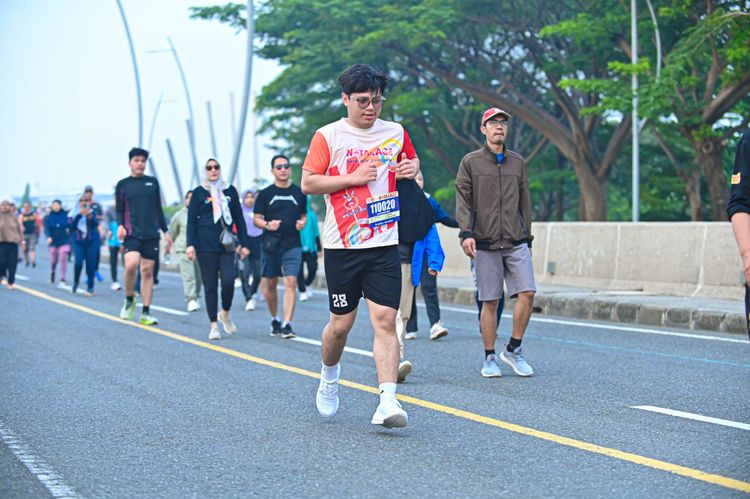 Race photo from NOTARACE 2025