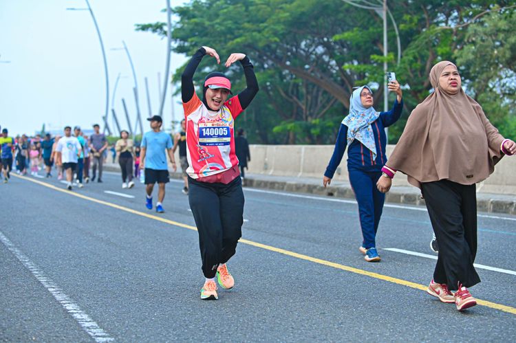 Race photo from NOTARACE 2025