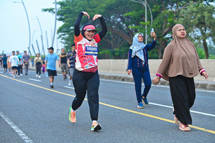 Race photo from NOTARACE 2025