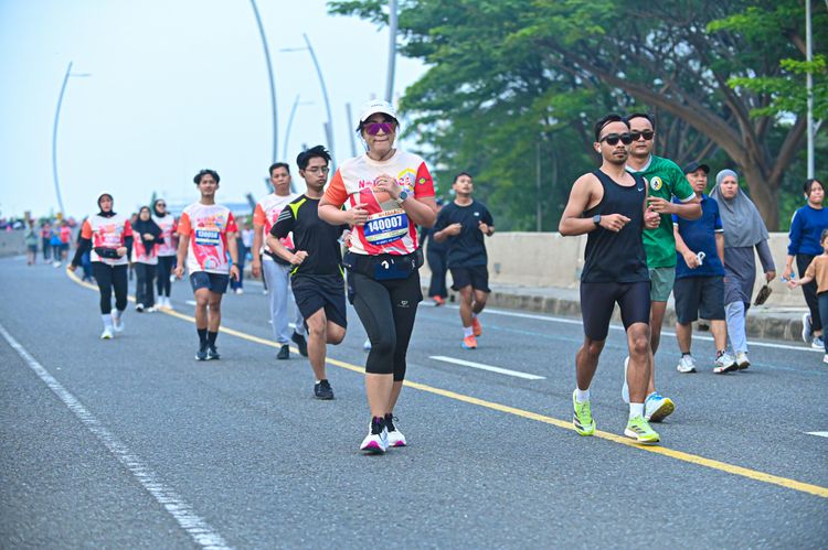 Race photo from NOTARACE 2025