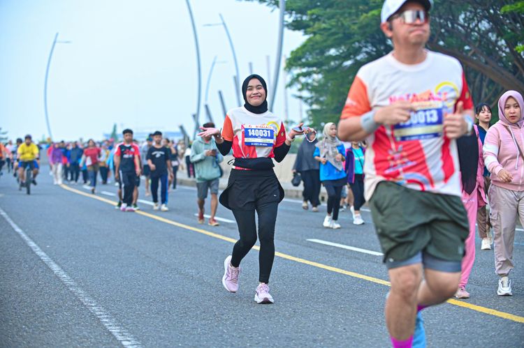 Race photo from NOTARACE 2025