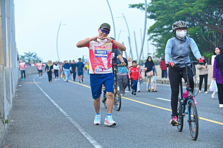 Race photo from NOTARACE 2025