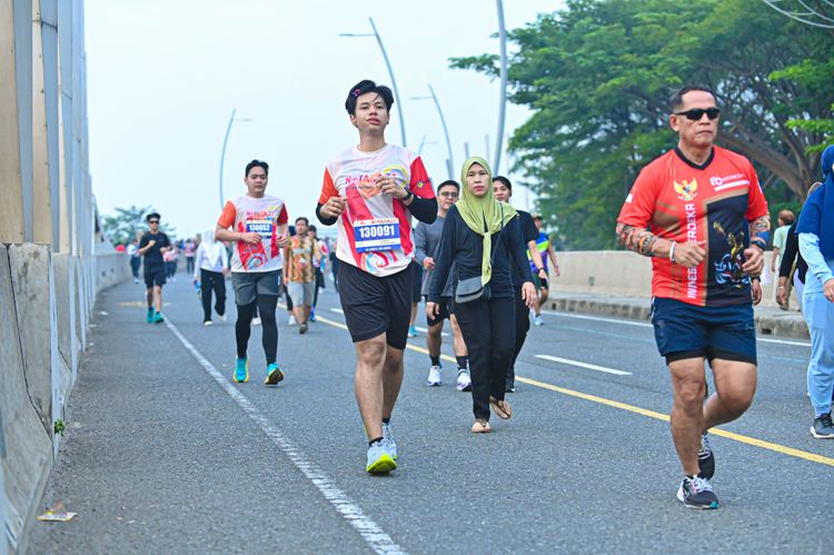 Race photo from NOTARACE 2025
