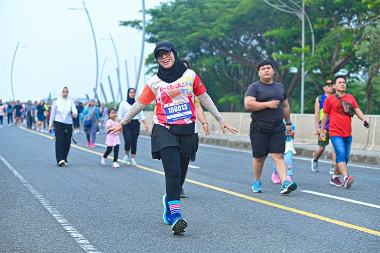 Race photo from NOTARACE 2025