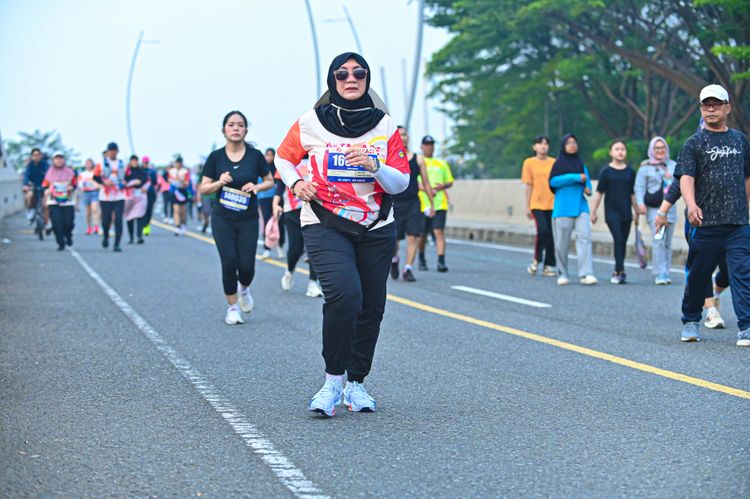 Race photo from NOTARACE 2025