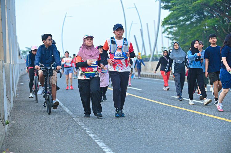Race photo from NOTARACE 2025