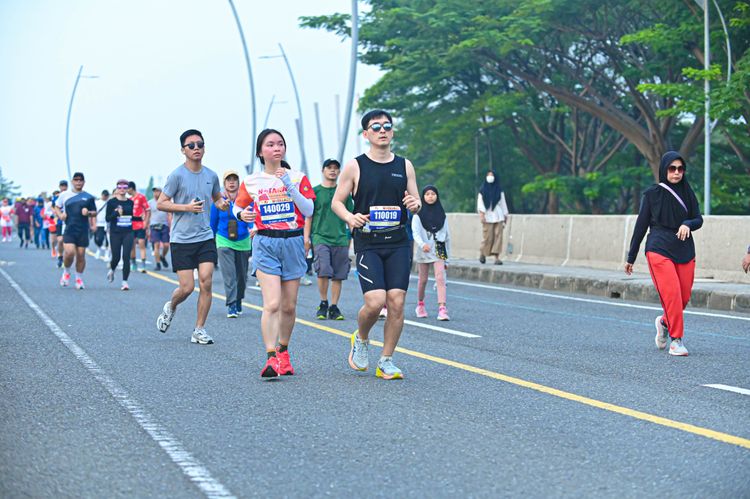 Race photo from NOTARACE 2025