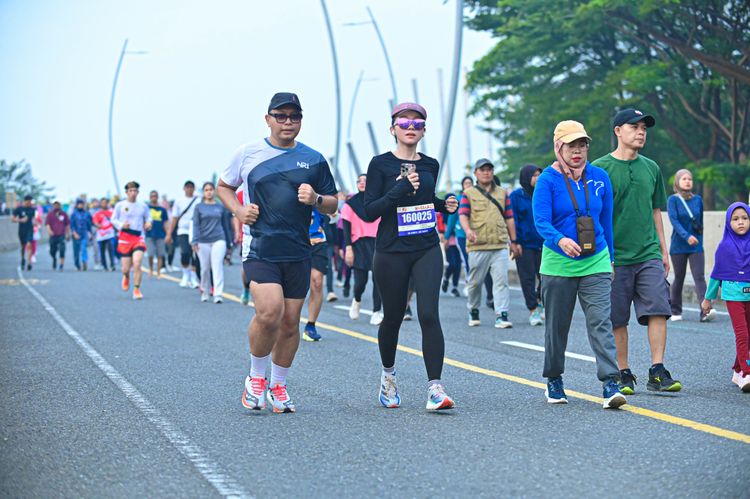 Race photo from NOTARACE 2025