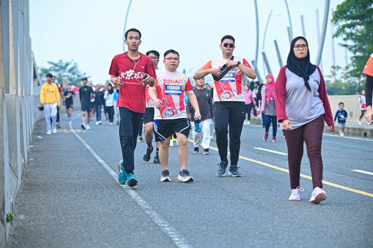 Race photo from NOTARACE 2025