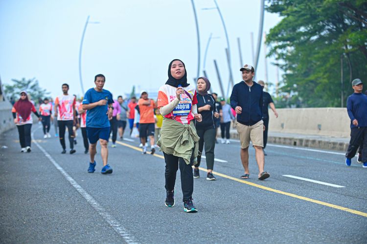 Race photo from NOTARACE 2025