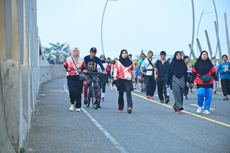 Race photo from NOTARACE 2025