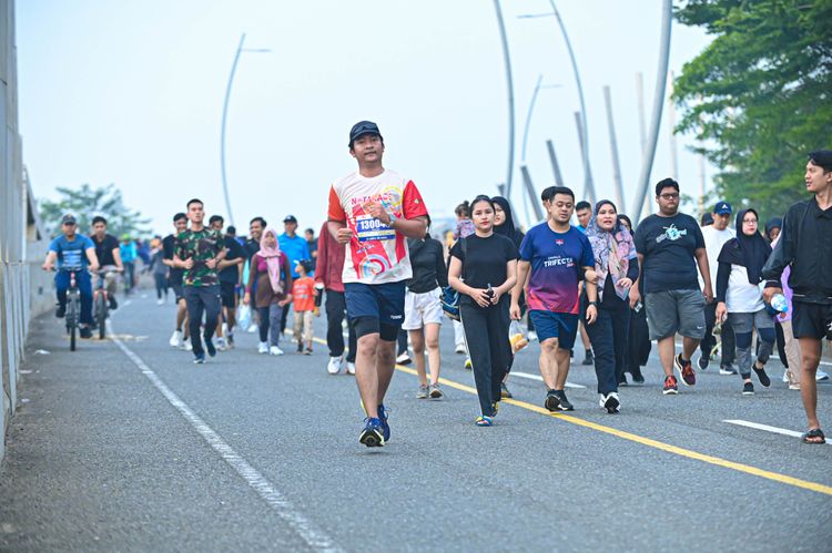 Race photo from NOTARACE 2025