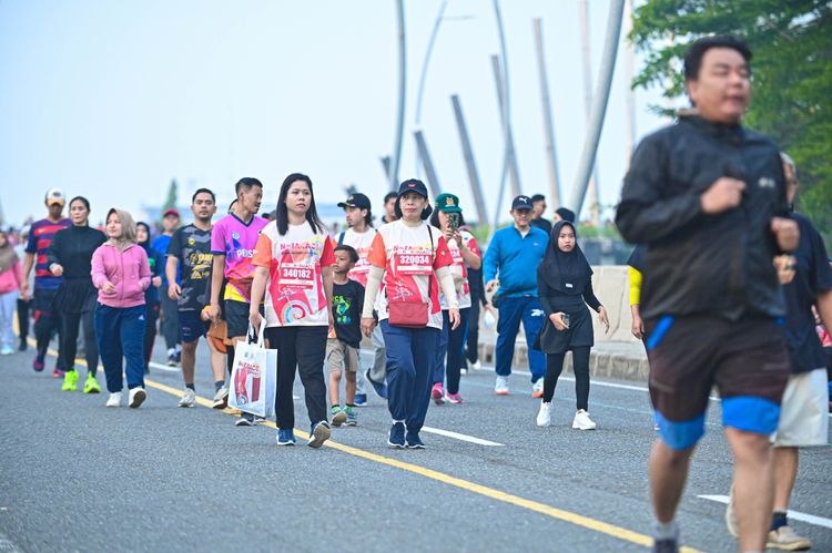 Race photo from NOTARACE 2025
