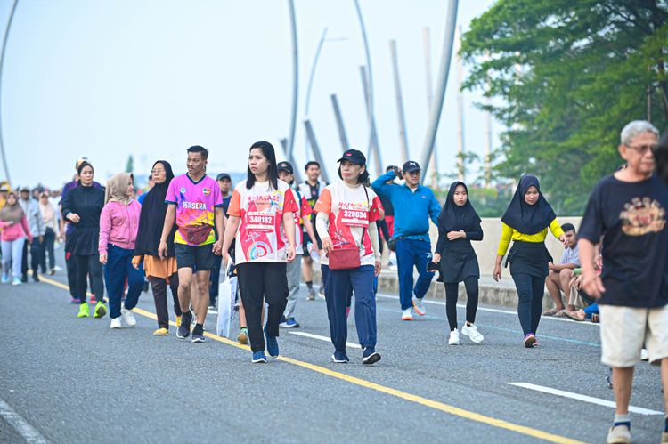Race photo from NOTARACE 2025