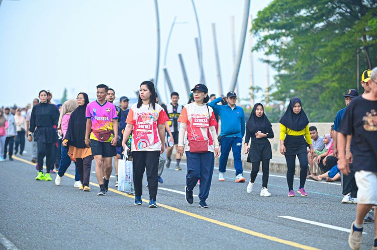 Race photo from NOTARACE 2025