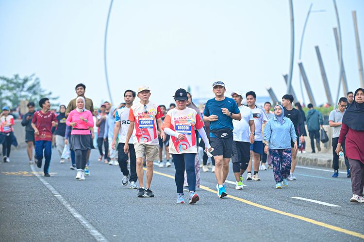 Race photo from NOTARACE 2025