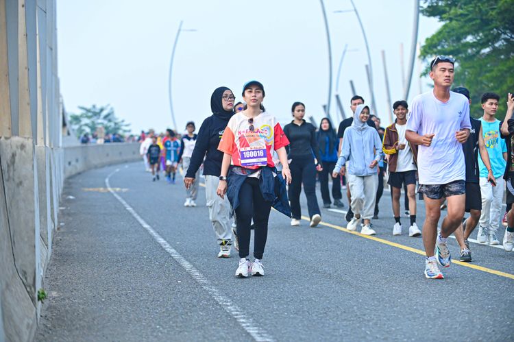 Race photo from NOTARACE 2025