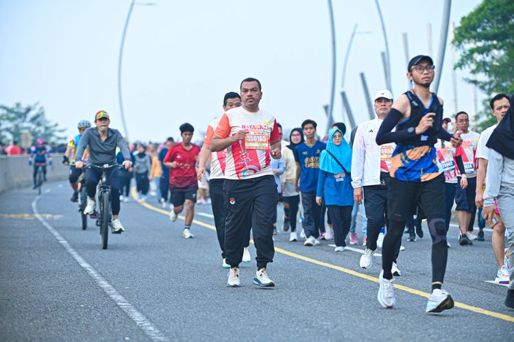 Race photo from NOTARACE 2025