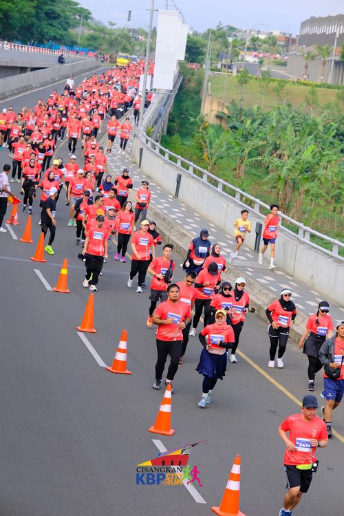 Race photo from CISANGKAN KBP CITY RUN 2025