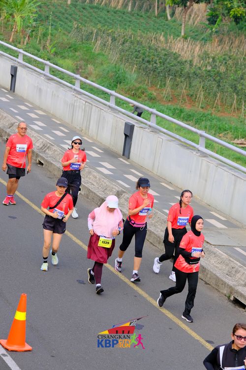 Race photo from CISANGKAN KBP CITY RUN 2025