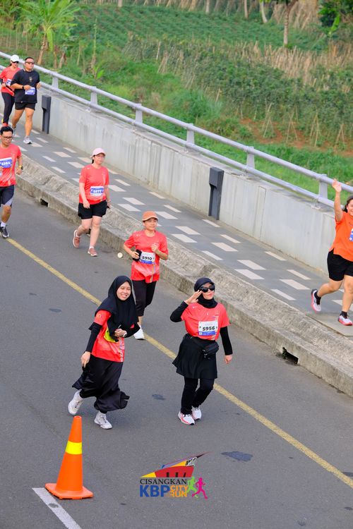 Race photo from CISANGKAN KBP CITY RUN 2025